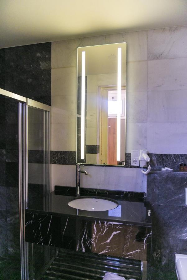 איסטמבול Luxir Hotel מראה חיצוני תמונה